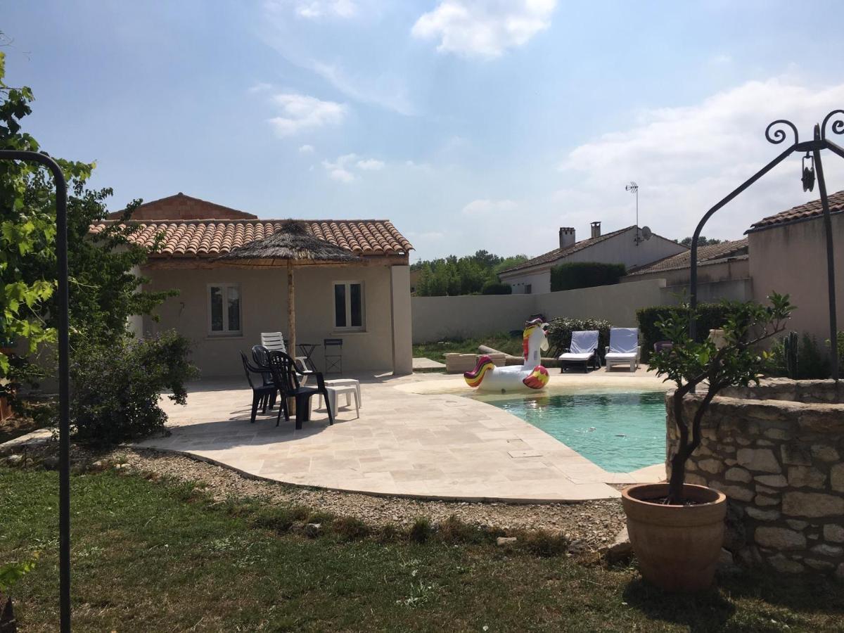 Coquet 2 Pieces Au Calme Avec Piscine Βίλα Fontvieille Εξωτερικό φωτογραφία