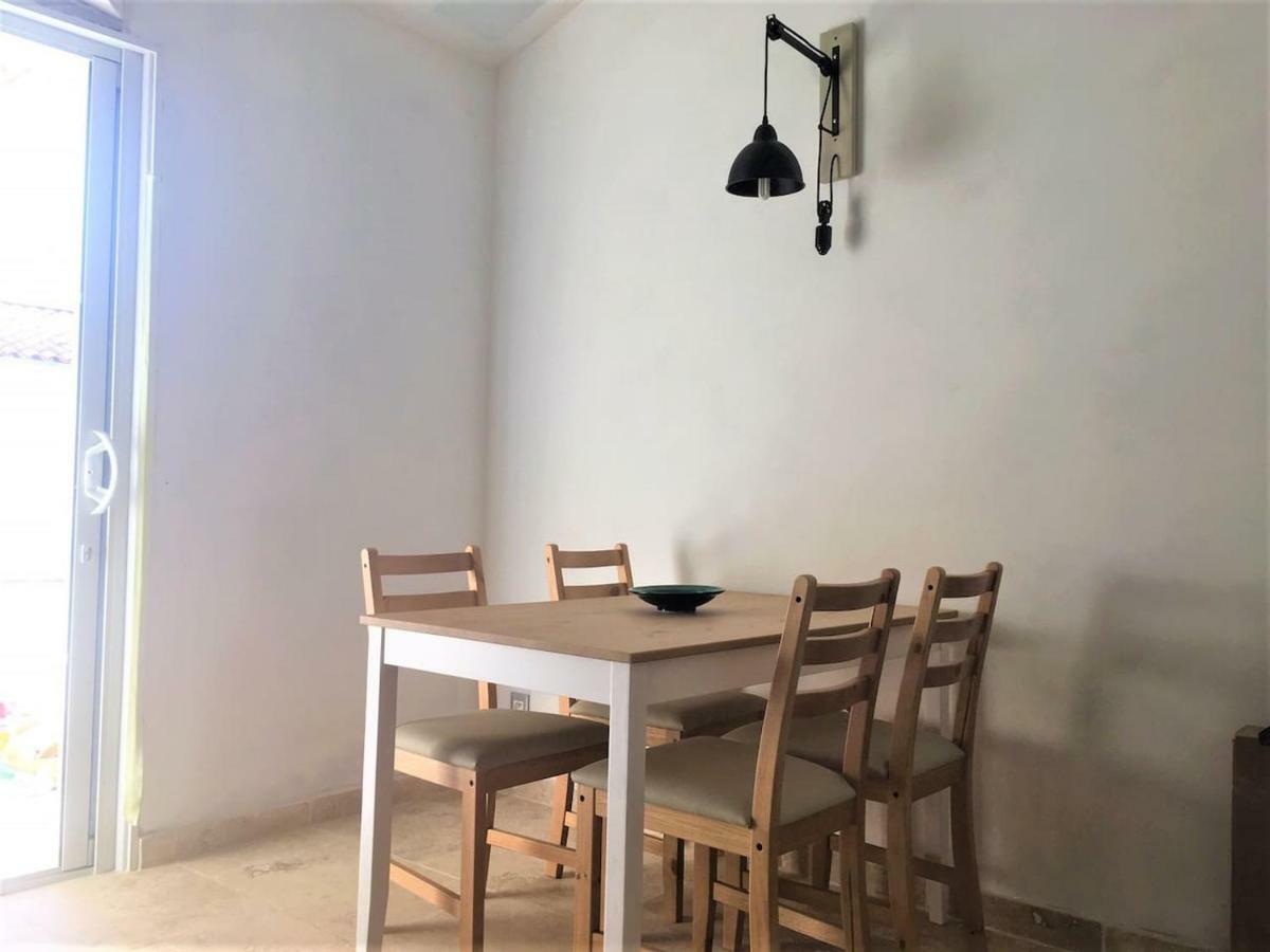 Coquet 2 Pieces Au Calme Avec Piscine Βίλα Fontvieille Εξωτερικό φωτογραφία